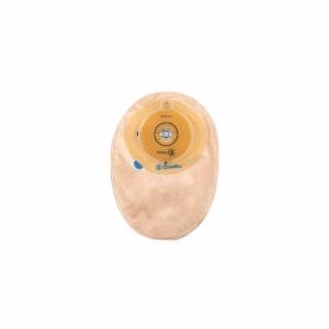 What type of panel does the Convatec 413510 pouch have?