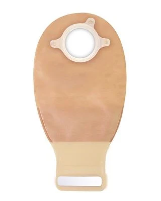 What is the significance of the soft and quiet materials used in the Convatec 416417 pouch?